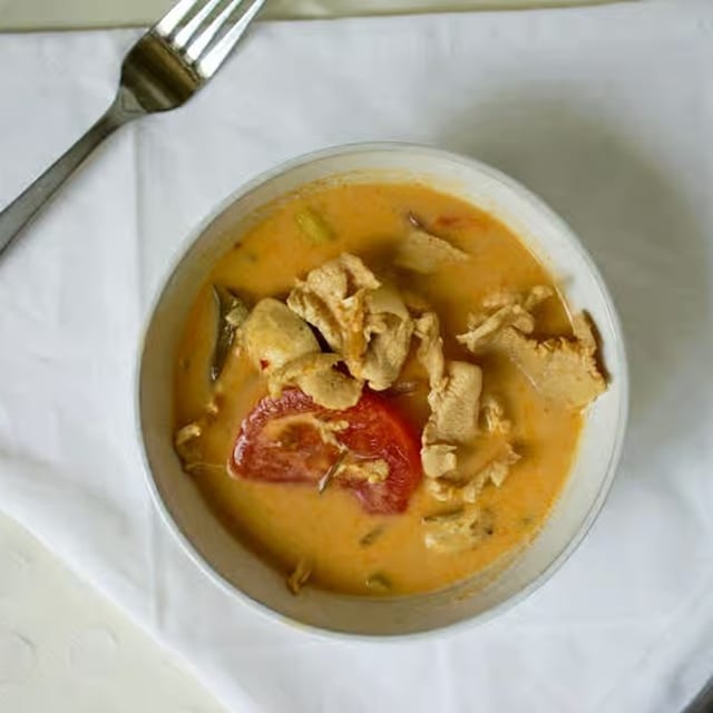 S1. *Tom Yum.