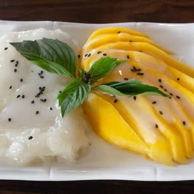 Mango Sticky Rice (Seasonal).