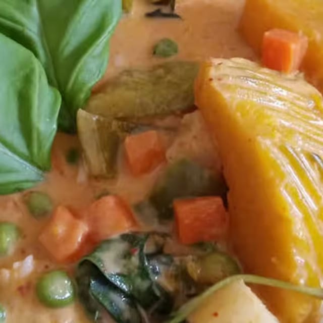 C8. *Pumpkin Curry.